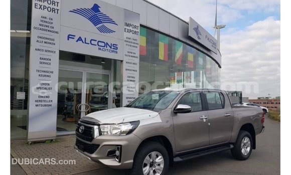 Buy Import Toyota Hilux Brown Car in Import - Dubai in Curacao Buy Import Toyota Hilux Brown Car in Import - Dubai in Curacao