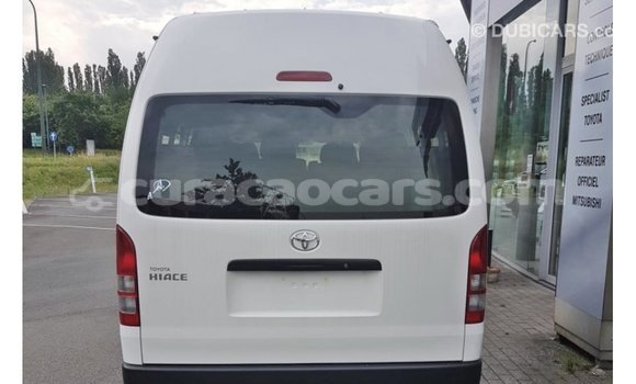 Buy Import Toyota Hiace White Car in Import - Dubai in Curacao Buy Import Toyota Hiace White Car in Import - Dubai in Curacao