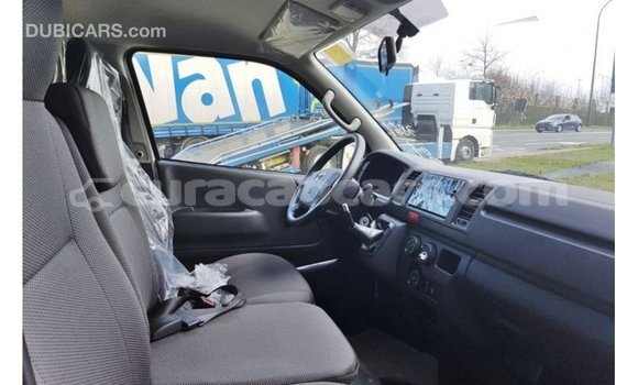 Buy Import Toyota Hiace White Car in Import - Dubai in Curacao Buy Import Toyota Hiace White Car in Import - Dubai in Curacao