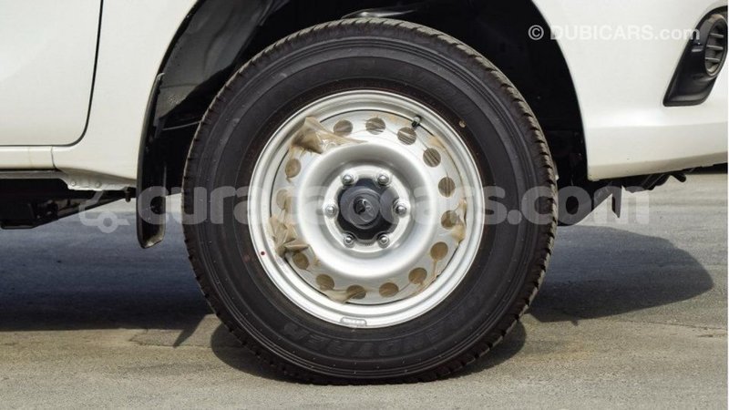 Big with watermark toyota hilux curacao import dubai 1998