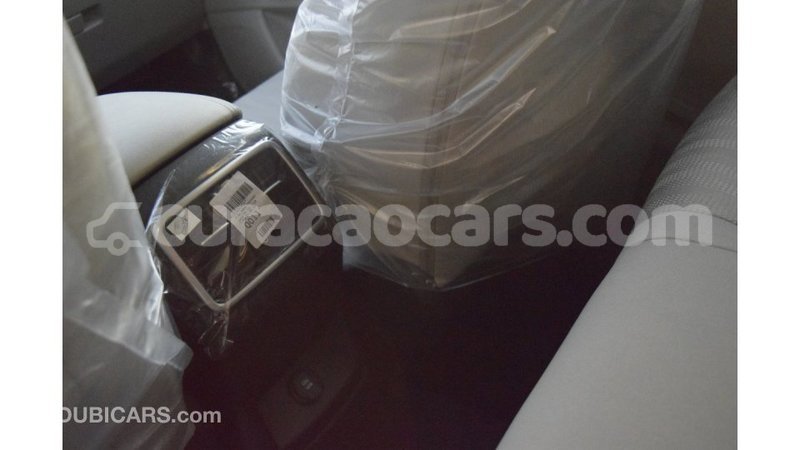 Big with watermark kia sportage curacao import dubai 2004
