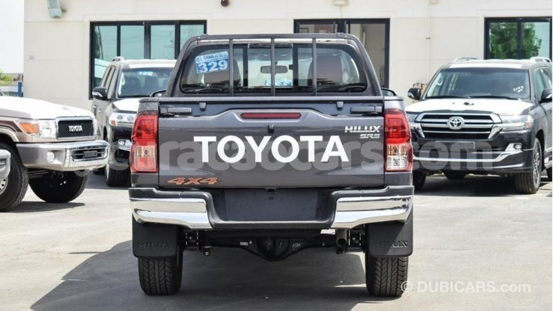 Big with watermark toyota hilux curacao import dubai 2010