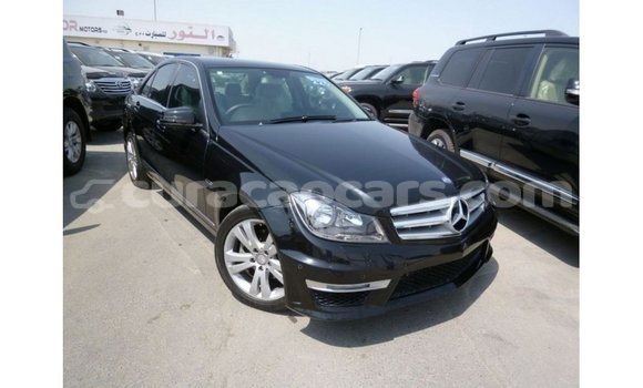 Buy Import Mercedes-Benz 200 Black Car in Import - Dubai in Curacao Buy Import Mercedes-Benz 200 Black Car in Import - Dubai in Curacao