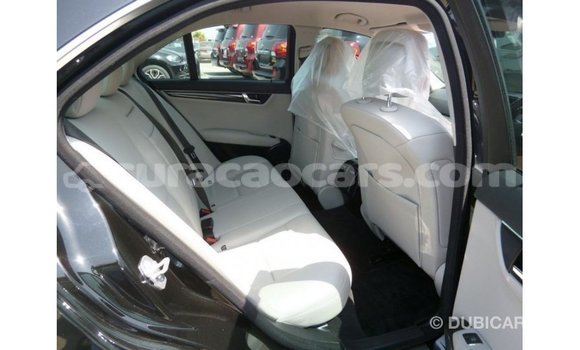 Buy Import Mercedes-Benz 200 Black Car in Import - Dubai in Curacao Buy Import Mercedes-Benz 200 Black Car in Import - Dubai in Curacao