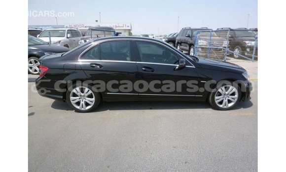 Buy Import Mercedes-Benz 200 Black Car in Import - Dubai in Curacao Buy Import Mercedes-Benz 200 Black Car in Import - Dubai in Curacao