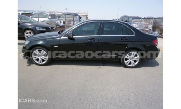 Buy Import Mercedes-Benz 200 Black Car in Import - Dubai in Curacao Buy Import Mercedes-Benz 200 Black Car in Import - Dubai in Curacao