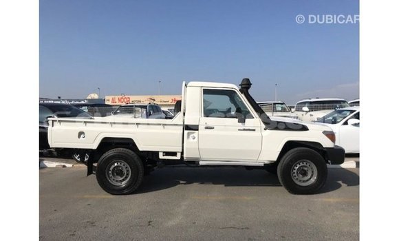 Buy Import Toyota Land Cruiser White Car in Import - Dubai in Curacao Buy Import Toyota Land Cruiser White Car in Import - Dubai in Curacao