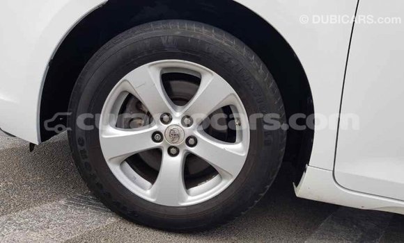 Buy Import Toyota Sienna White Car in Import - Dubai in Curacao Buy Import Toyota Sienna White Car in Import - Dubai in Curacao