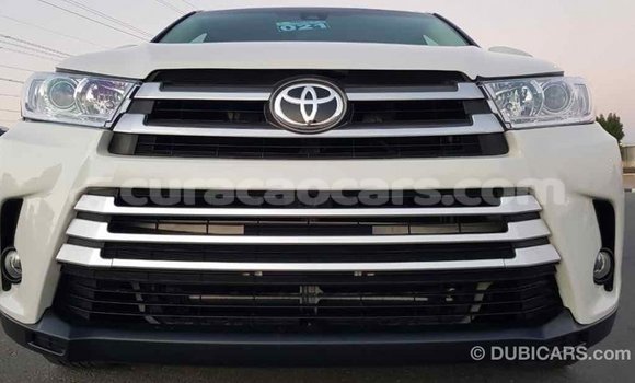 Buy Import Toyota Highlander White Car in Import - Dubai in Curacao Buy Import Toyota Highlander White Car in Import - Dubai in Curacao
