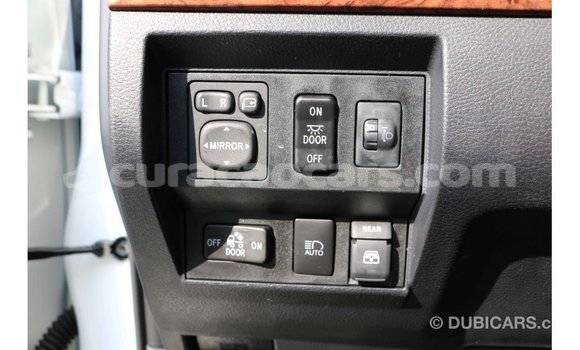 Buy Import Toyota Tundra White Car in Import - Dubai in Curacao Buy Import Toyota Tundra White Car in Import - Dubai in Curacao