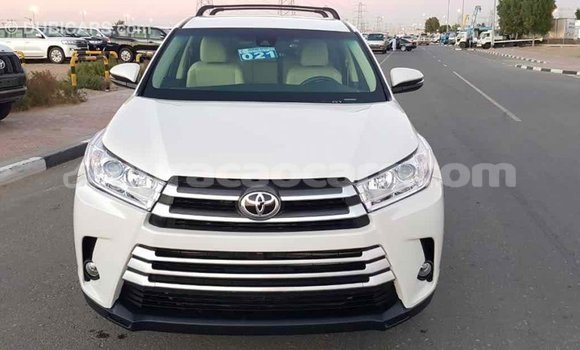 Buy Import Toyota Highlander White Car in Import - Dubai in Curacao Buy Import Toyota Highlander White Car in Import - Dubai in Curacao