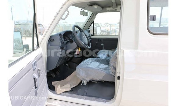Buy Import Toyota Land Cruiser White Car in Import - Dubai in Curacao Buy Import Toyota Land Cruiser White Car in Import - Dubai in Curacao