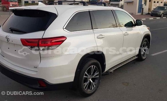Buy Import Toyota Highlander White Car in Import - Dubai in Curacao Buy Import Toyota Highlander White Car in Import - Dubai in Curacao