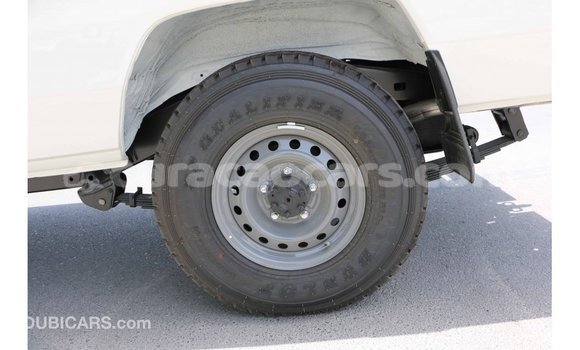 Buy Import Toyota Land Cruiser White Car in Import - Dubai in Curacao Buy Import Toyota Land Cruiser White Car in Import - Dubai in Curacao