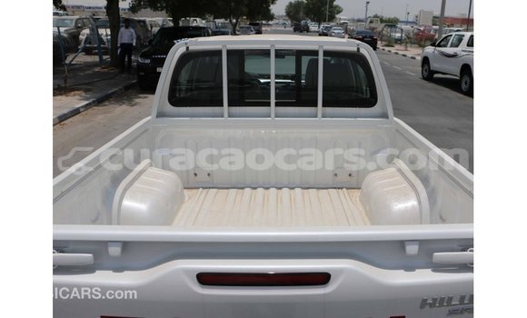 Buy Import Toyota Hilux White Car in Import - Dubai in Curacao Buy Import Toyota Hilux White Car in Import - Dubai in Curacao