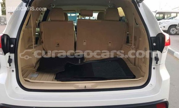 Buy Import Toyota Highlander White Car in Import - Dubai in Curacao Buy Import Toyota Highlander White Car in Import - Dubai in Curacao