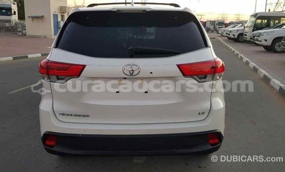 Buy Import Toyota Highlander White Car in Import - Dubai in Curacao Buy Import Toyota Highlander White Car in Import - Dubai in Curacao