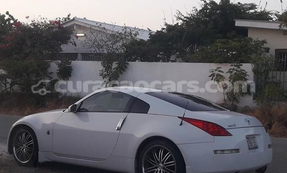 Buy Used Nissan 350Z White Car in Willemstad in Curacao