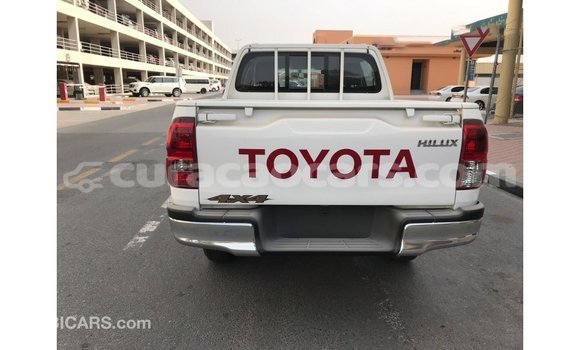 Buy Import Toyota Hilux White Car in Import - Dubai in Curacao Buy Import Toyota Hilux White Car in Import - Dubai in Curacao
