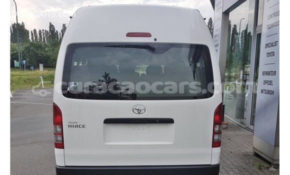 Buy Import Toyota Hiace White Car in Import - Dubai in Curacao Buy Import Toyota Hiace White Car in Import - Dubai in Curacao