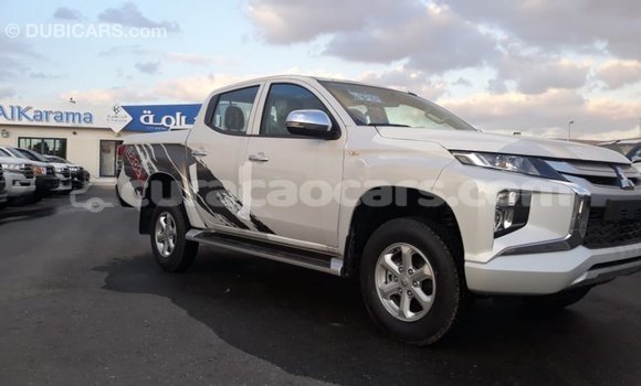 Buy Import Mitsubishi L200 White Car in Import - Dubai in Curacao Buy Import Mitsubishi L200 White Car in Import - Dubai in Curacao