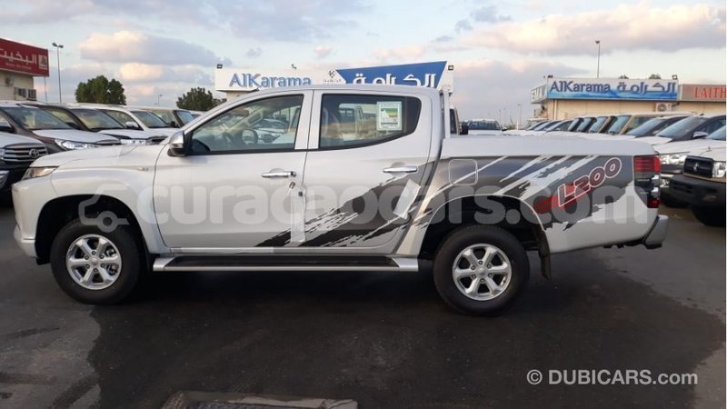 Big with watermark mitsubishi l200 curacao import dubai 2063