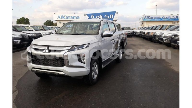 Big with watermark mitsubishi l200 curacao import dubai 2067