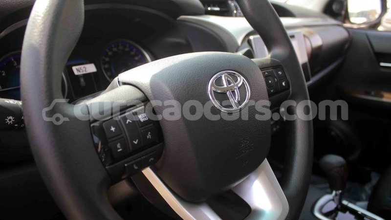 Big with watermark toyota hilux curacao import dubai 2068
