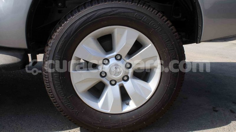 Big with watermark toyota hilux curacao import dubai 2068