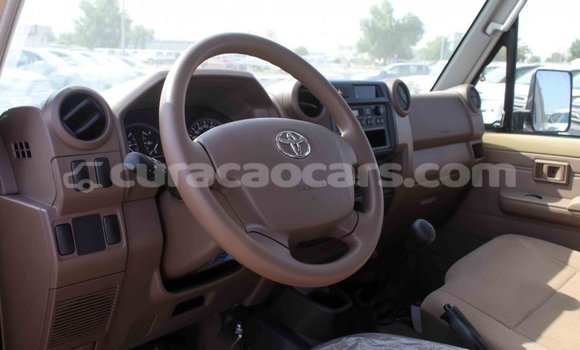 Buy Import Toyota Land Cruiser Beige Car in Import - Dubai in Curacao Buy Import Toyota Land Cruiser Beige Car in Import - Dubai in Curacao
