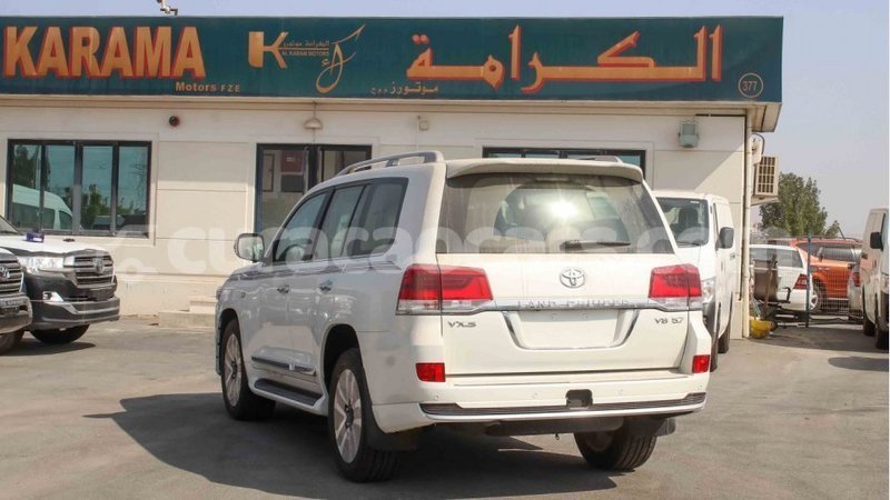 Big with watermark toyota land cruiser curacao import dubai 2072