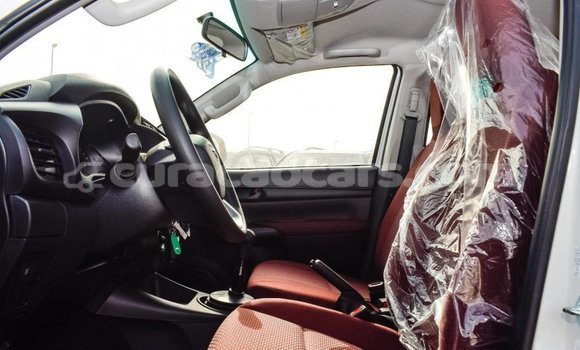 Buy Import Toyota Hilux White Car in Import - Dubai in Curacao Buy Import Toyota Hilux White Car in Import - Dubai in Curacao