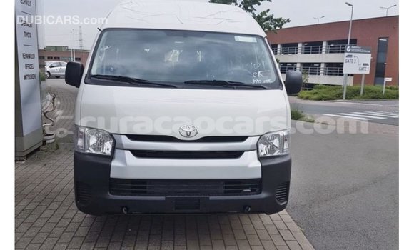 Buy Import Toyota Hiace White Car in Import - Dubai in Curacao Buy Import Toyota Hiace White Car in Import - Dubai in Curacao