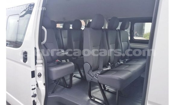 Buy Import Toyota Hiace White Car in Import - Dubai in Curacao Buy Import Toyota Hiace White Car in Import - Dubai in Curacao