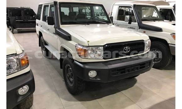 Buy Import Toyota Land Cruiser White Car in Import - Dubai in Curacao Buy Import Toyota Land Cruiser White Car in Import - Dubai in Curacao