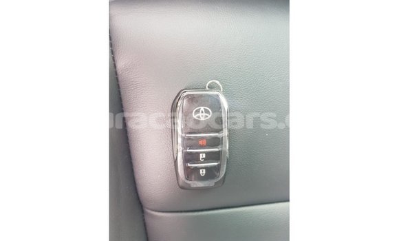 Buy Import Toyota Hilux Other Car in Import - Dubai in Curacao Buy Import Toyota Hilux Other Car in Import - Dubai in Curacao