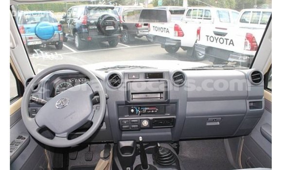 Buy Import Toyota Land Cruiser Beige Car in Import - Dubai in Curacao Buy Import Toyota Land Cruiser Beige Car in Import - Dubai in Curacao