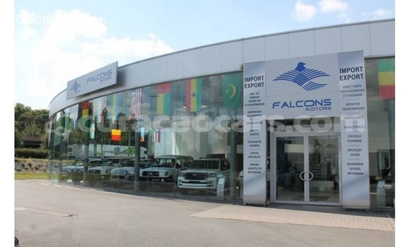 Buy Import Toyota Hilux White Car in Import - Dubai in Curacao Buy Import Toyota Hilux White Car in Import - Dubai in Curacao