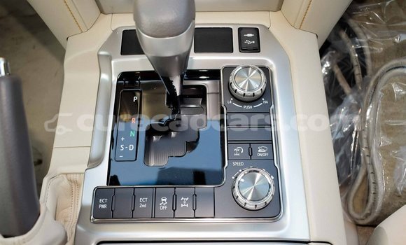 Buy Import Toyota Land Cruiser White Car in Import - Dubai in Curacao Buy Import Toyota Land Cruiser White Car in Import - Dubai in Curacao