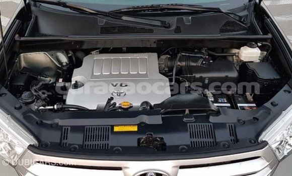 Buy Import Toyota Highlander Green Car in Import - Dubai in Curacao Buy Import Toyota Highlander Green Car in Import - Dubai in Curacao