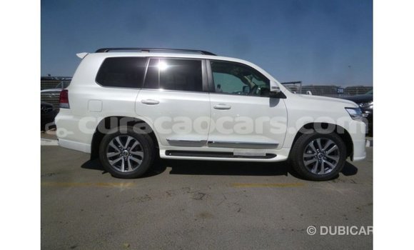 Buy Import Toyota Land Cruiser White Car in Import - Dubai in Curacao Buy Import Toyota Land Cruiser White Car in Import - Dubai in Curacao