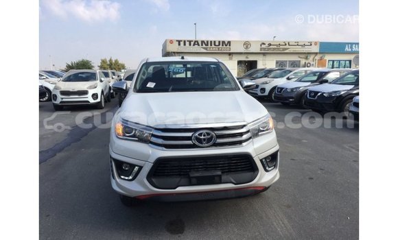Buy Import Toyota Hilux White Car in Import - Dubai in Curacao Buy Import Toyota Hilux White Car in Import - Dubai in Curacao