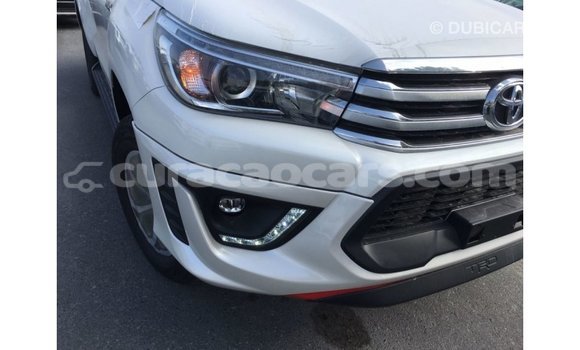 Buy Import Toyota Hilux White Car in Import - Dubai in Curacao Buy Import Toyota Hilux White Car in Import - Dubai in Curacao