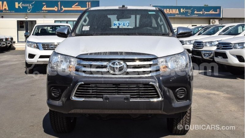 Big with watermark toyota hilux curacao import dubai 2173
