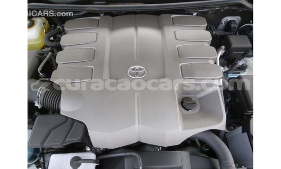 Buy Import Toyota Land Cruiser White Car in Import - Dubai in Curacao Buy Import Toyota Land Cruiser White Car in Import - Dubai in Curacao