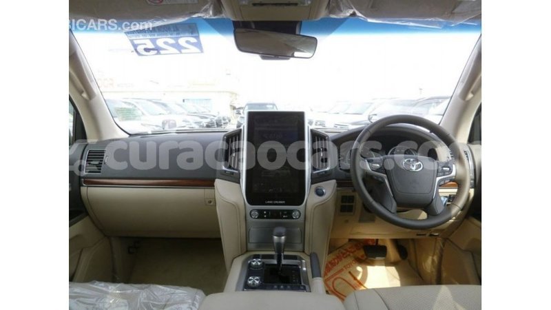 Big with watermark toyota land cruiser curacao import dubai 2175