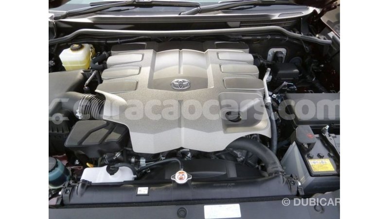 Big with watermark toyota land cruiser curacao import dubai 2175