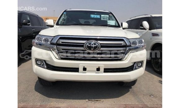 Buy Import Toyota Land Cruiser White Car in Import - Dubai in Curacao Buy Import Toyota Land Cruiser White Car in Import - Dubai in Curacao