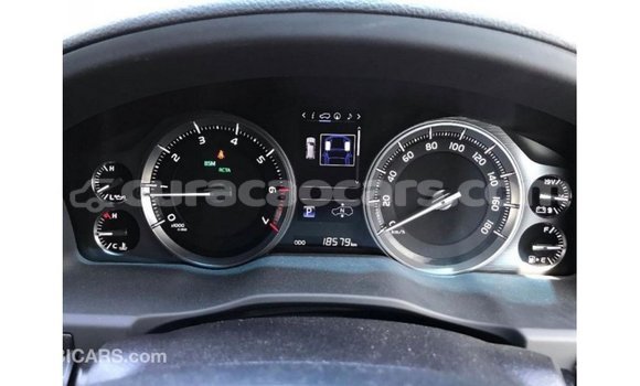 Buy Import Toyota Land Cruiser White Car in Import - Dubai in Curacao Buy Import Toyota Land Cruiser White Car in Import - Dubai in Curacao