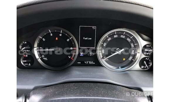 Buy Import Toyota Land Cruiser White Car in Import - Dubai in Curacao Buy Import Toyota Land Cruiser White Car in Import - Dubai in Curacao